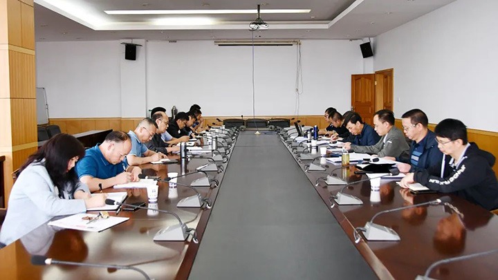 云煤（云顶国际）集团党委副书记、副董事长、总经理高建嵩一行到云维集团督导调研