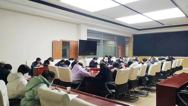 云煤（云顶国际）集团直属党委纪委财政审计党支部发展警示教育活动