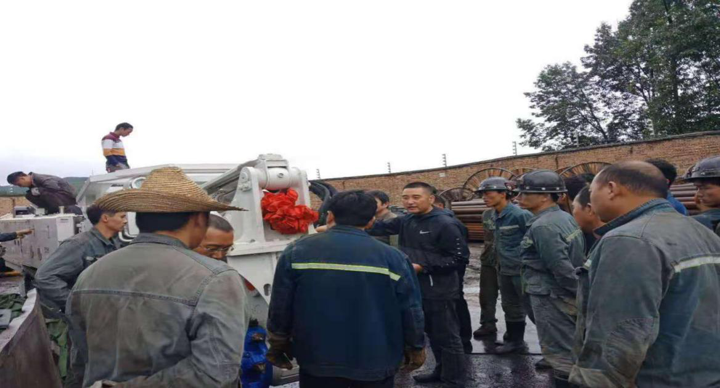 3.厂家技术员现场培训.png 3.厂家技术员现场培训.png