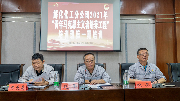 002.jpg 002.jpg