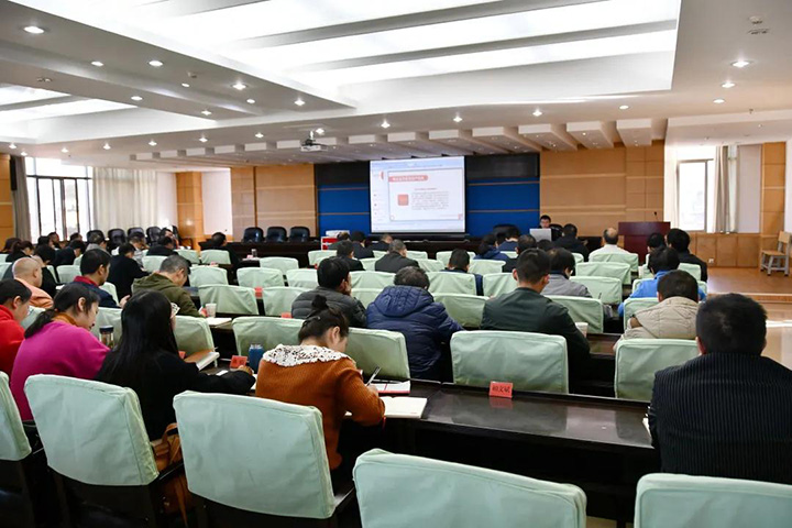 001.jpg 001.jpg