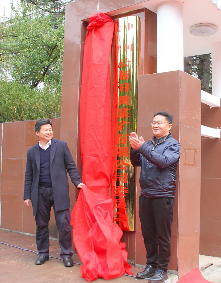 001.jpg 001.jpg